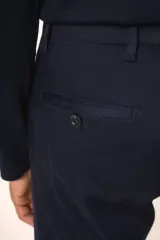 Pantalón chino hombre