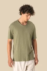 Camiseta ecorresponsable cuello slub y hombros caídos hombre