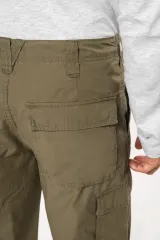Pantalón ligero multibolsillos para hombre