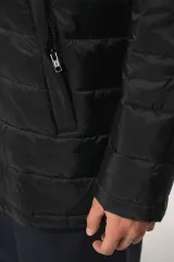 Parka ligera acolchada con capucha para hombre