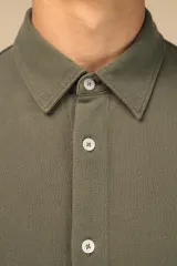 Camisa ecológica desteñida de punto piqué para hombre