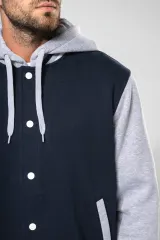 Cazadora tipo Béisbolera con capucha unisex