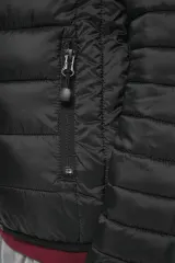 Chaqueta acolchada y ligera con capucha niños