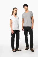 Camiseta con elastano cuello de pico hombre