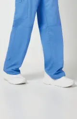 Pantalones tipo cargo con bragueta hombre