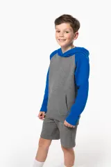 Sudadera bicolor con capucha para niños