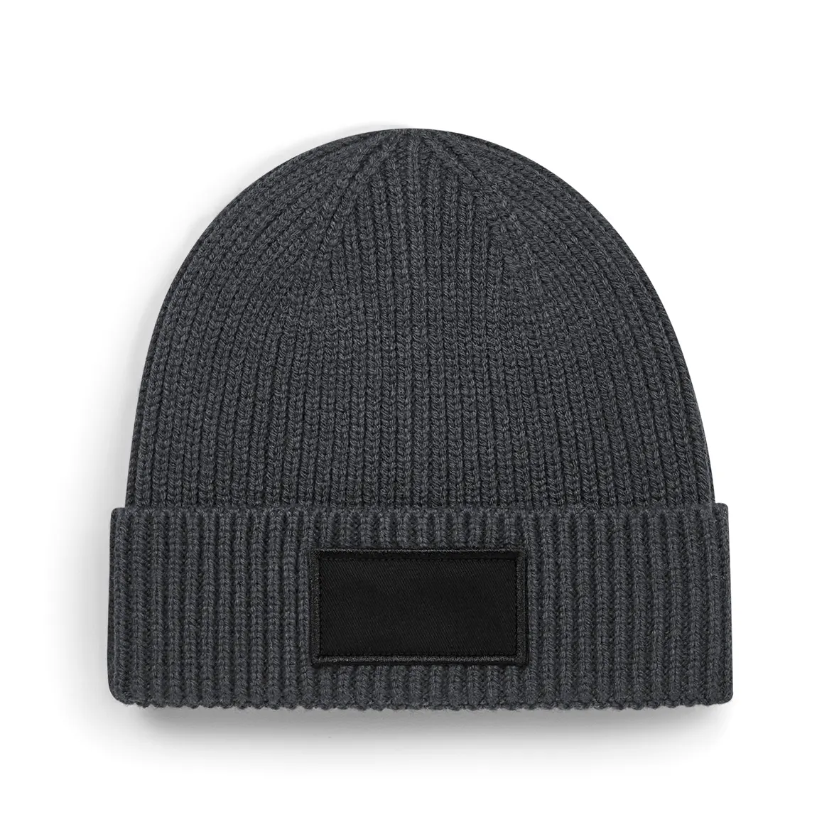 Gorro moderno con parche