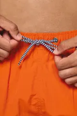 Bañador tipo short