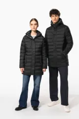 Parka ligera acolchada con capucha para hombre