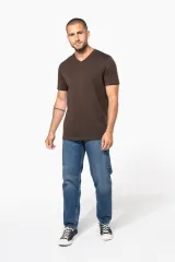 Camiseta manga corta y cuello de pico