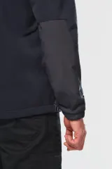 Chaqueta polar con mangas amovibles hombre