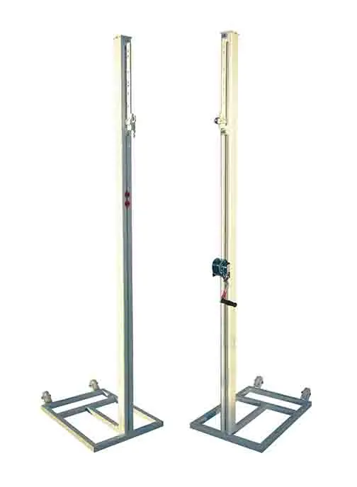 JUEGO POSTES VOLEIBOL TRASLADABLES DE ALUMINIO SECCIÓN CUADRADA 80X80MM