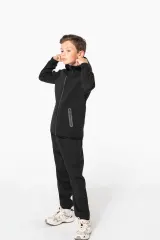Chaqueta con capucha performance infantil