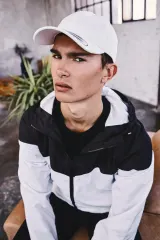 Gorra de sarga de algodón: 6 paneles