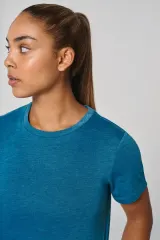 Camiseta crop triblend mujer