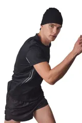 Gorro deportivo ajustado