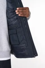 Cazadora con mangas amovibles hombre