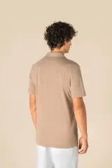 Camisa ecorresponsable efecto lavado de punto jersey manga corta con cuello bowling hombre