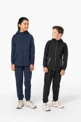Chaqueta con capucha performance infantil