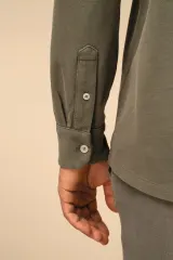 Camisa ecológica desteñida de punto piqué para hombre