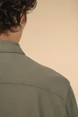 Camisa ecológica desteñida de punto piqué para hombre