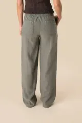 Pantalón efecto lavado de lino mujer