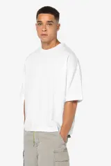 Camiseta sostenible de corte boxy con hombros caídos hombre