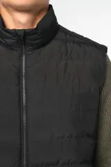 Abrigo acolchado sostenible hombre