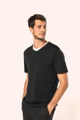 Camiseta Supima® cuello de pico manga corta hombre