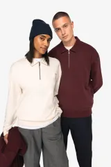Sudadera ecorresponsable 1/4 cremallera cuello tipo polo y hombros caídos unisex