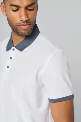 Polo piqué performance hombre