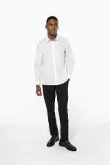 Camisa de popelina de polialgodón de fácil cuidado para hombre