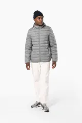 Chaqueta acolchada y ligera con capucha hombre