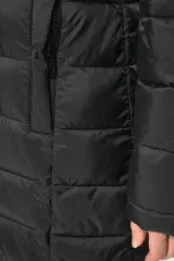Parka ligera acolchada con capucha para mujer