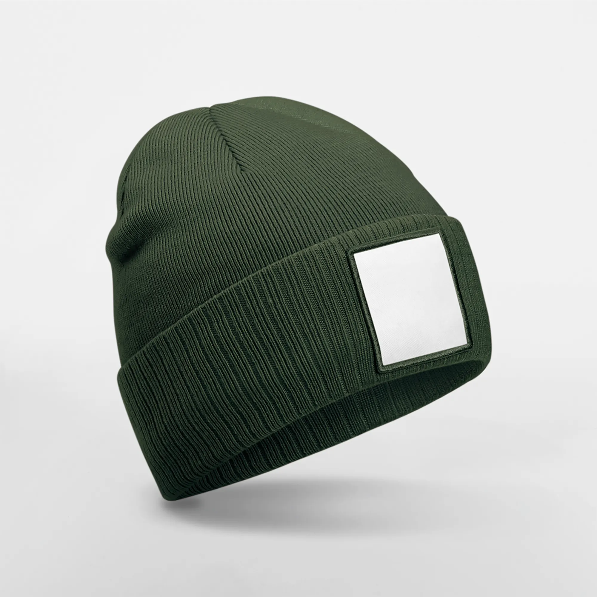 Gorro con parche tipo aplique