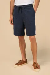 Bermuda texturizada para hombre