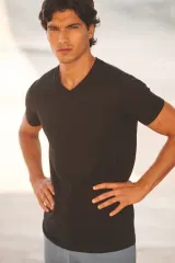 Camiseta Feel Good cuello de pico hombre
