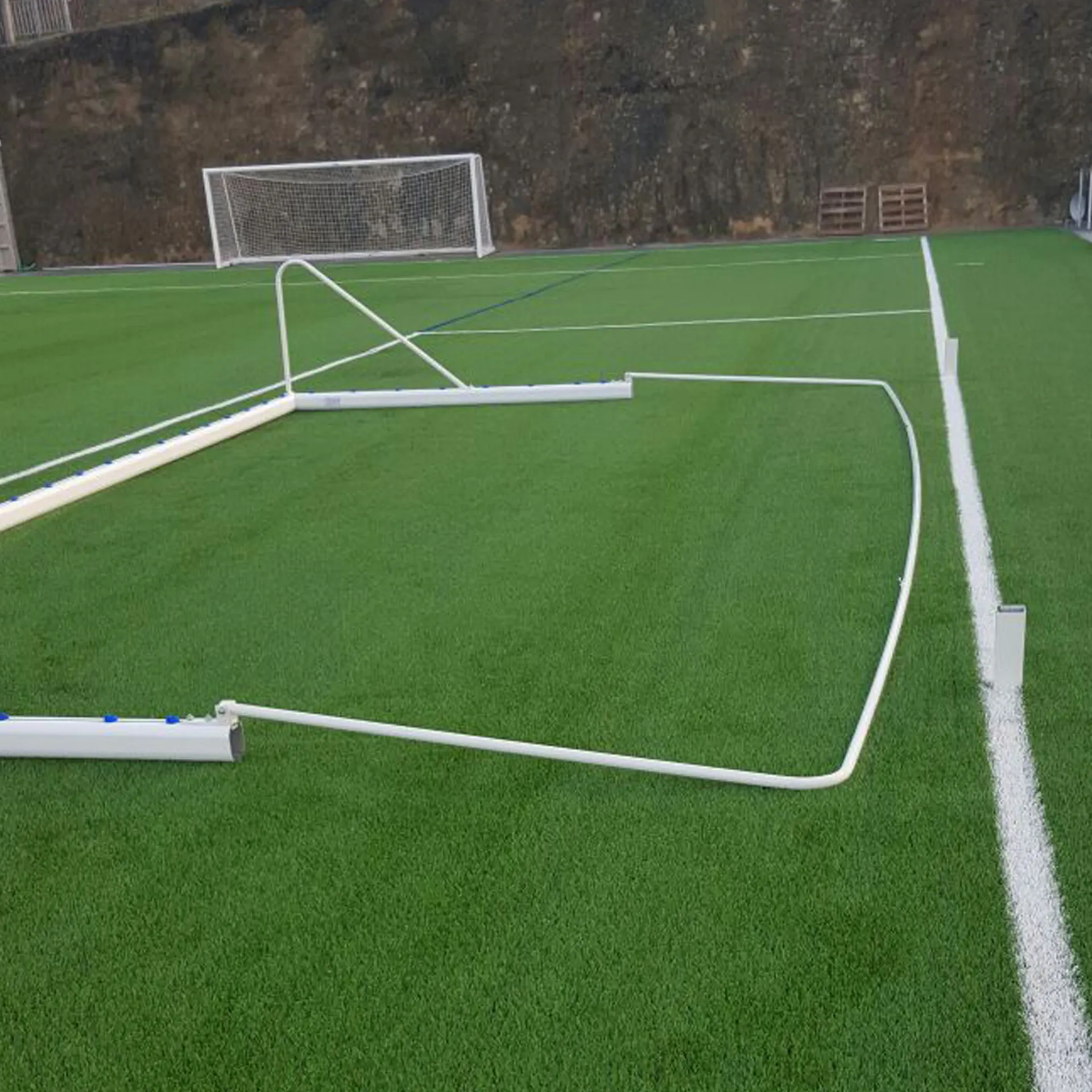 JUEGO DE 2 BASES PORTERÍAS FÚTBOL 7 PARA RECOGIDA DE RED