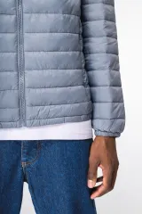 Chaqueta acolchada ligera ecorresponsable hombre