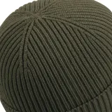 Gorro moderno con parche