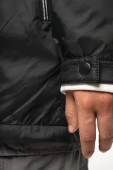 Chaqueta con capucha y forro de micropolar - Unisex