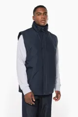 Cazadora con mangas amovibles hombre