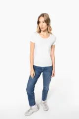 Camiseta orgánica con cuello sin costuras y manga corta mujer