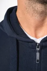 Sudadera con capucha y cremallera