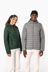 Chaqueta acolchada y ligera con capucha mujer